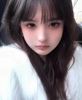 非常哇塞小姐姐