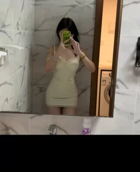 重庆蜜桃美女舒瑶