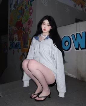 高冷御姐 模特出身 下巴以下全是腿