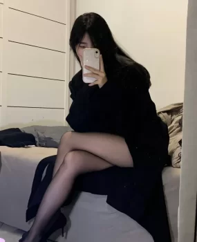 肤白身材好妹子