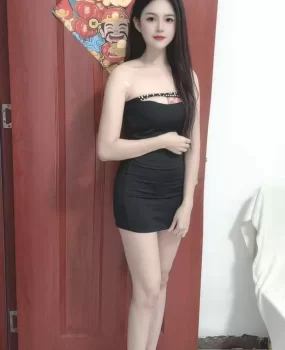 白云长腿美女柚子