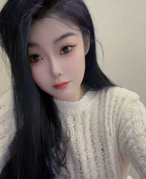 雪白美乳细腰美人儿   琳琳