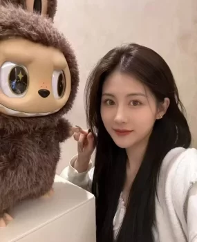 成都嫩妹兼职 温柔大方 服务型妹妹