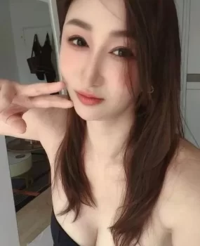 风骚性感身材小姐姐