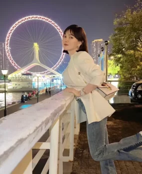 天津大奶美女