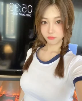 重庆大学城学妹兼职无套可约