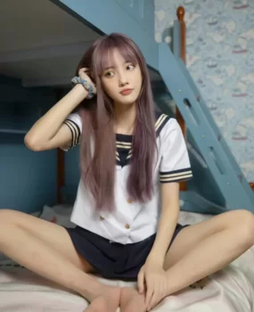 昆明刚毕业兼职（下面有脸照身材照）