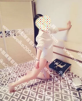 马鞍山美女上门服务，嫩的很