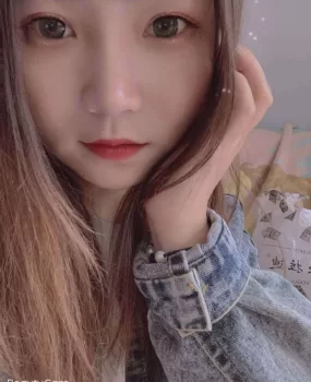 性感漂亮的清纯小妹