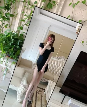 高挑清纯美女兼职