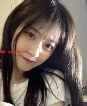 高中毕业生新人糖糖甜妹子