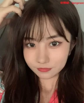 神仙颜值艺校小妹妹兼职